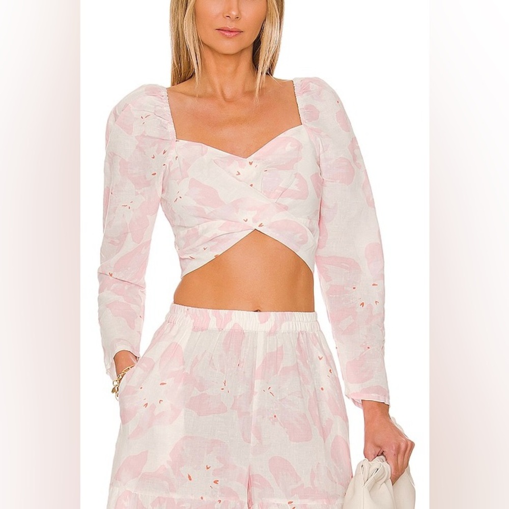 Something Navy Floral Sweetheart Crop Top | Pink Wrap Bust Smocked Back